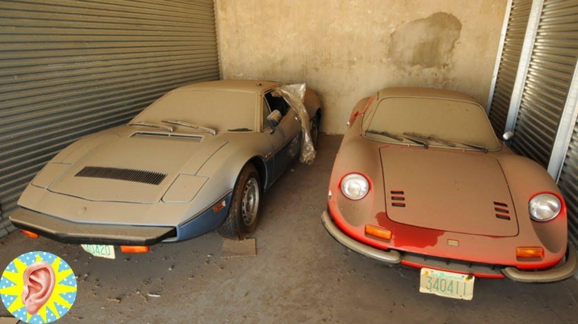 Заброшенные гаражи с машинами