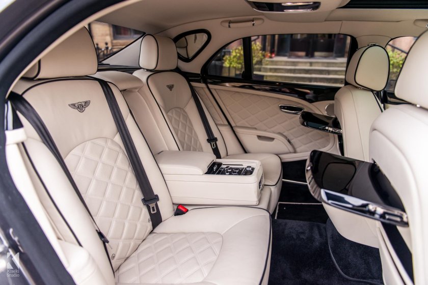 Bentley Mulsanne 2021