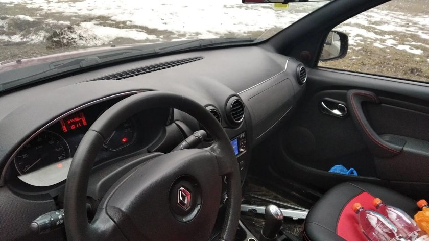 Renault Sandero 1 салон