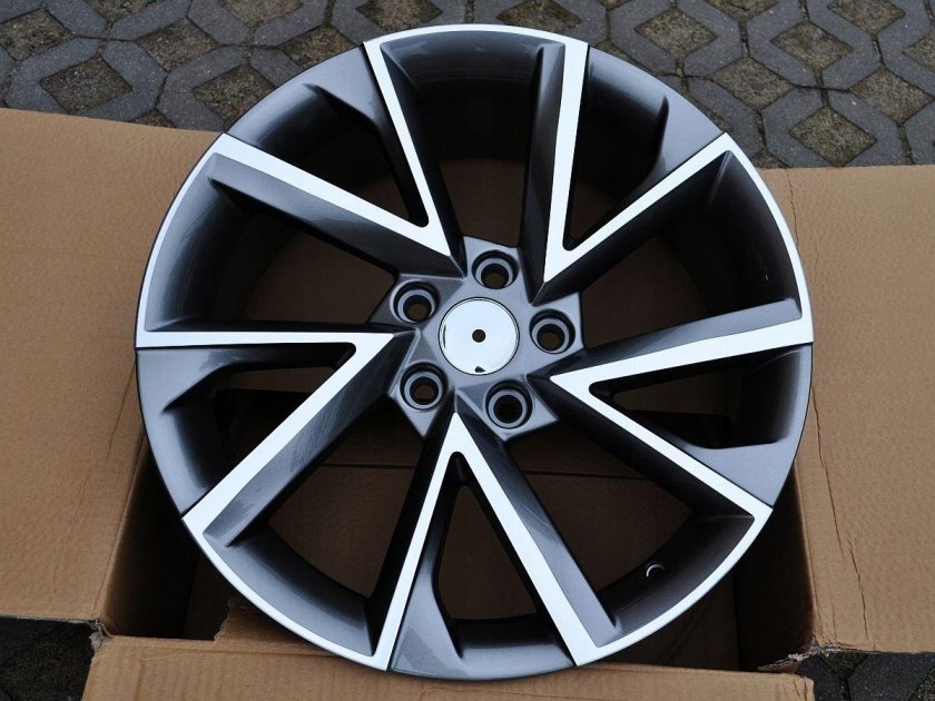 Диски Braga r18 Skoda