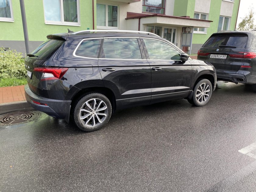 Шкода Карок r17