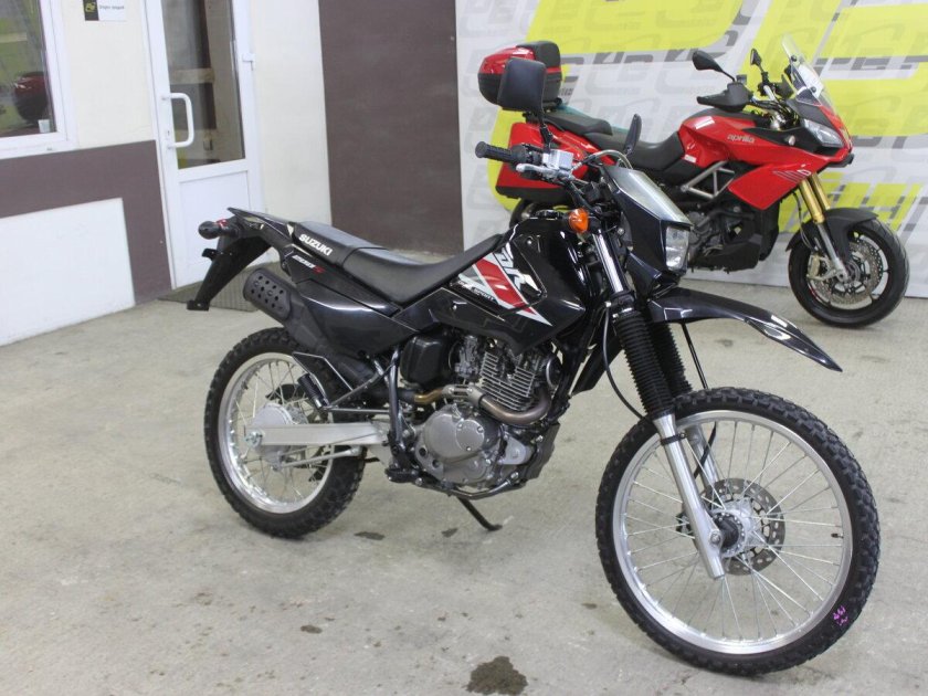 Мотоцикл suzuki