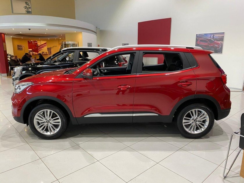 Черри Тигго 4 красный