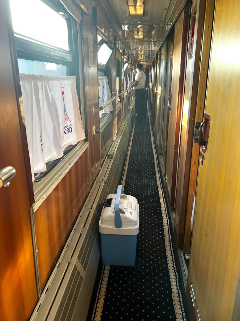 Поезда москва