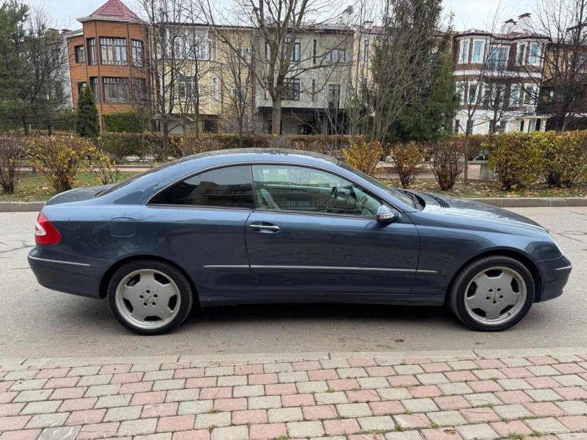 Mercedes benz clk 200