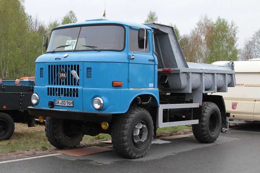 IFA w50