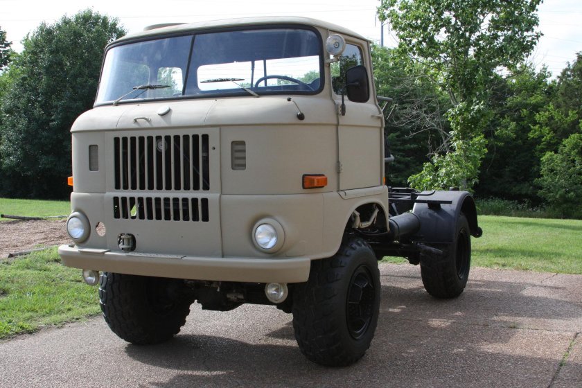 Автомобиль IFA w50