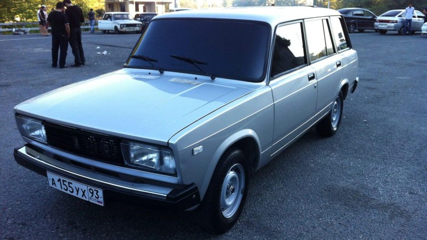 ВАЗ 2104 серая