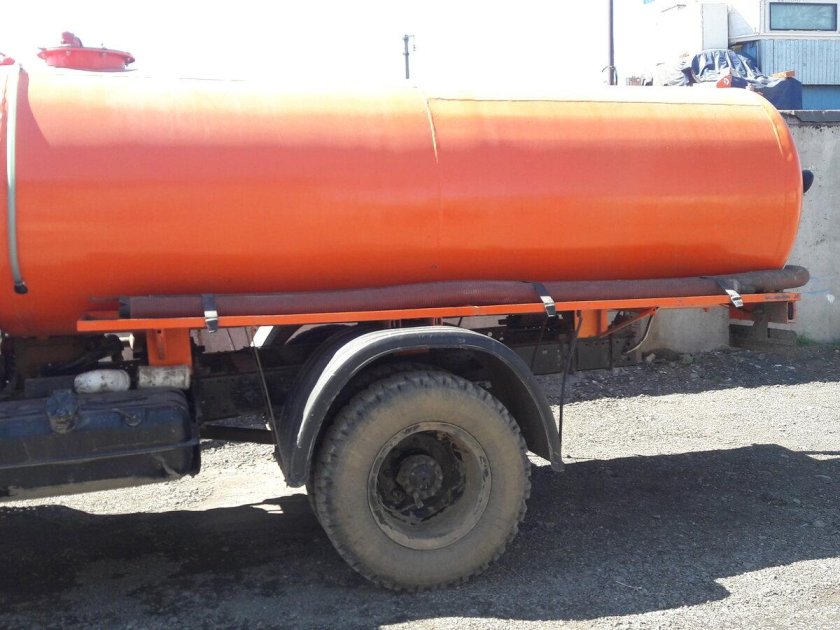 Бочка ассенизаторская 6.5 кубов МАЗ