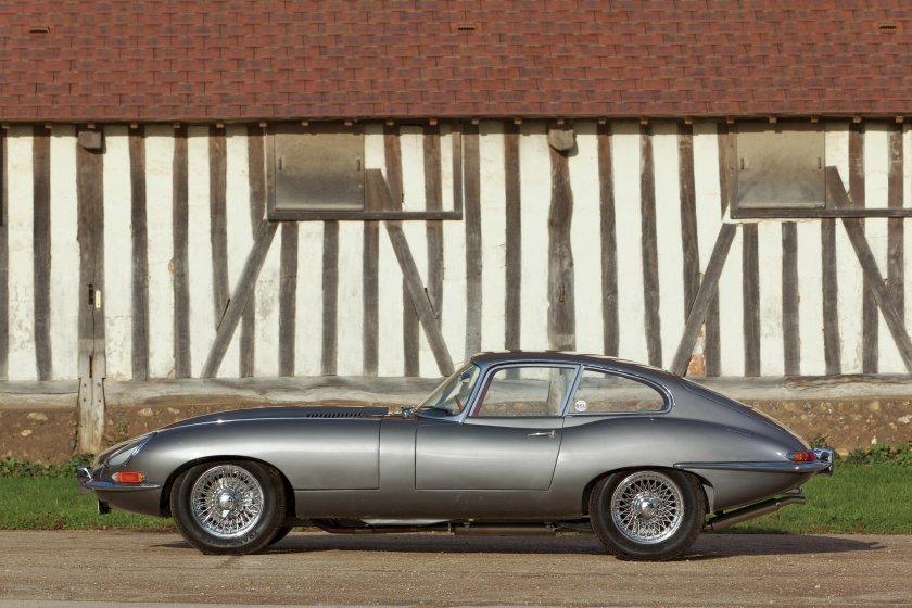 Jaguar e type 1961