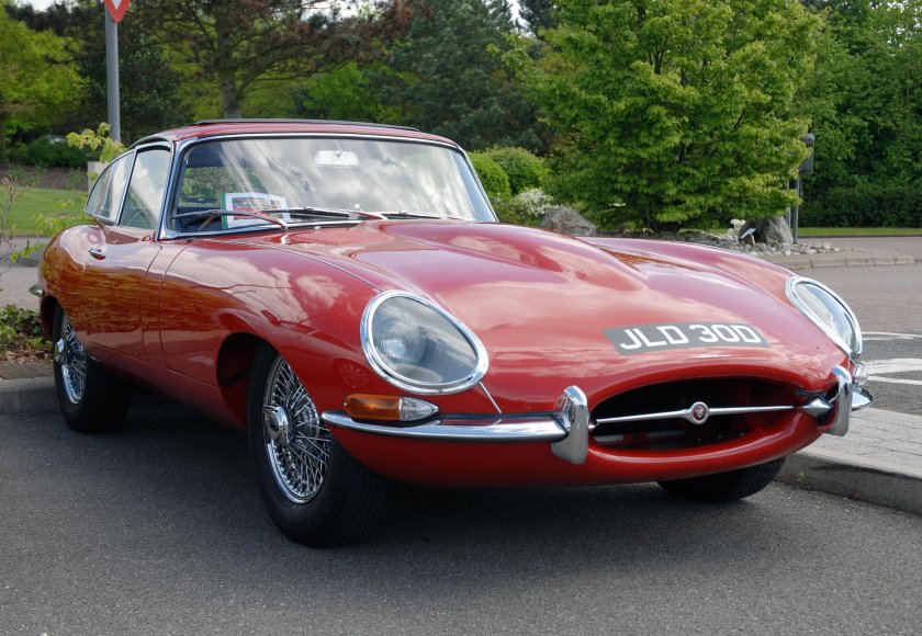 Ягуар e Type 1966
