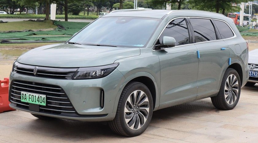 Aito m7 электромобиль