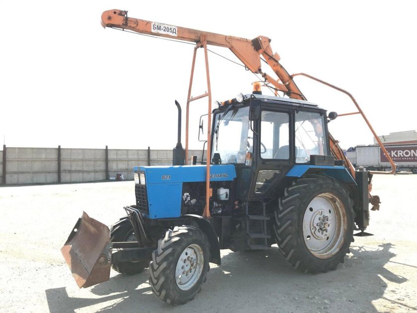 Трактор МТЗ-82 БМ-205