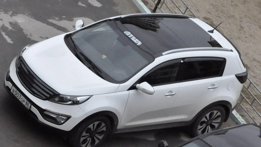 Киа Спортейдж 3 с панорамной крышей