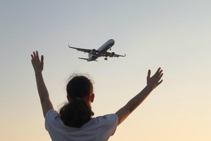 Самолёт с туристами