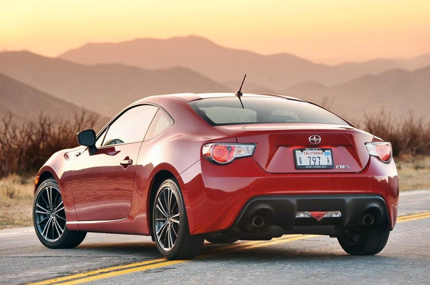 Ниссан ГТ 86