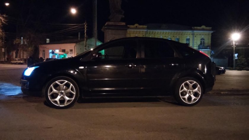 Ford Focus 2 хэтчбек r18