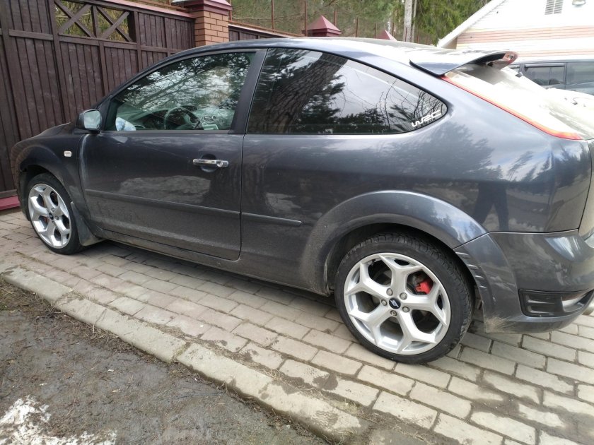 Форд фокус 2 r18 St