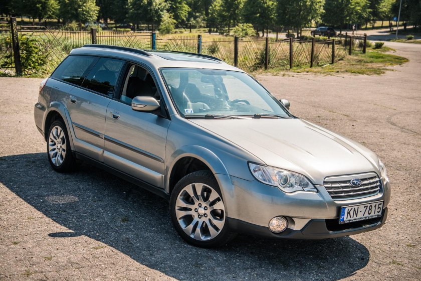 Subaru Outback 3.0