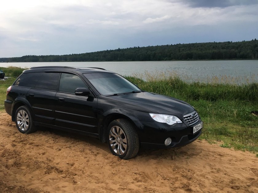 Субару Аутбек 2008