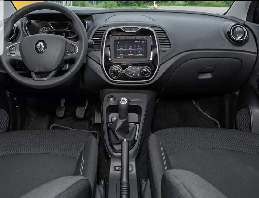 Автомагнитола на Рено Каптур 2016 года купить