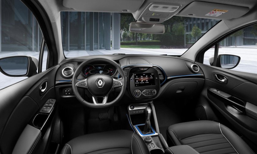 Рено Каптур салон