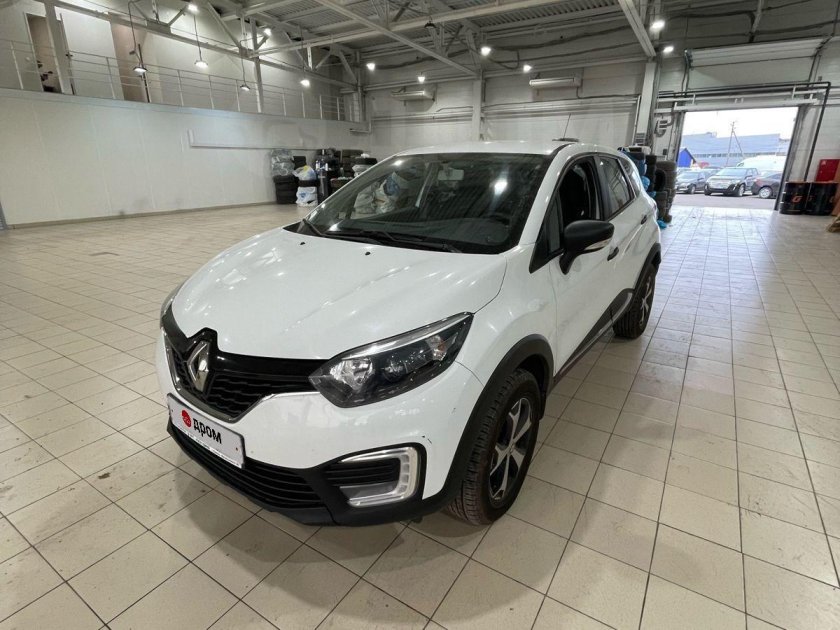 Renault Sandero 2, Stepway White