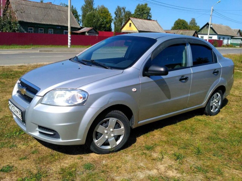 Шевроле Авео седан 2011