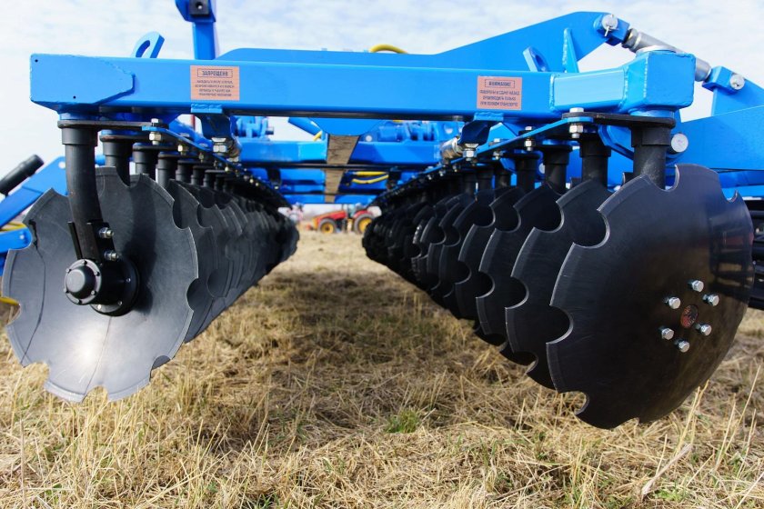 БДН 2.2 борона дисковая двухрядная навесная , ,