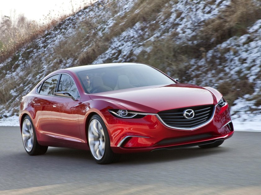 Красная Мазда 6 последней модели