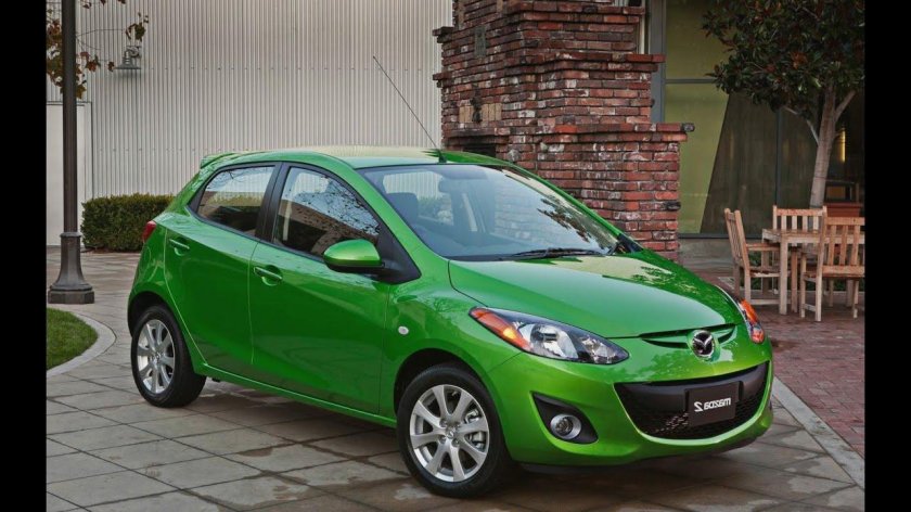 Mazda 2 2010