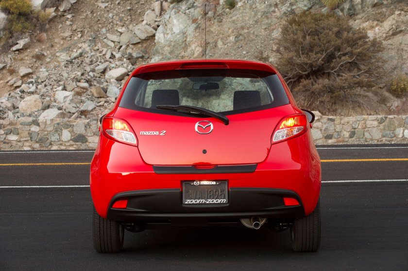 Mazda 2 2014