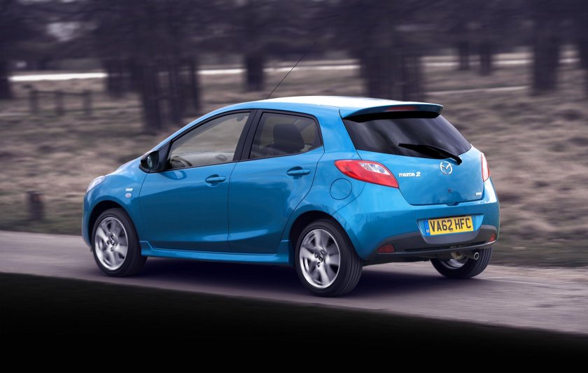 Mazda 2