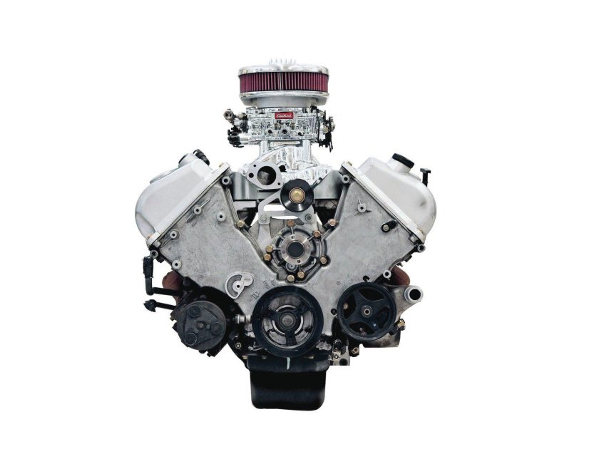 Мотор спереди