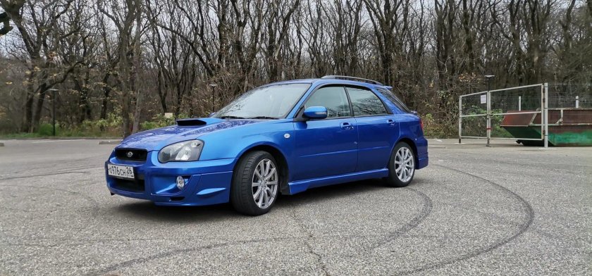 Субару Импреза 1.5