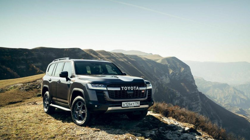 Toyota Land Cruiser 300