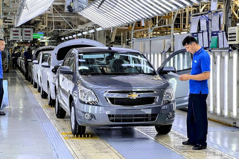 Машины в Узбекистане