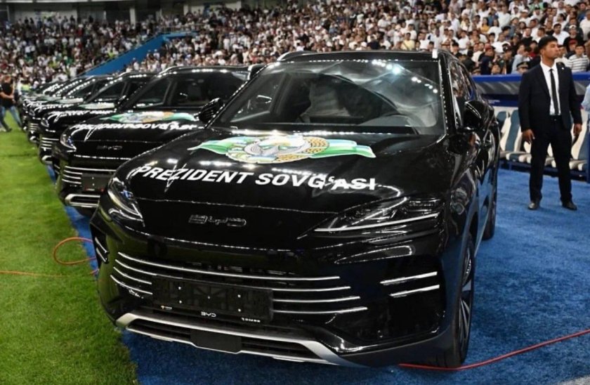 Президент узбекистан