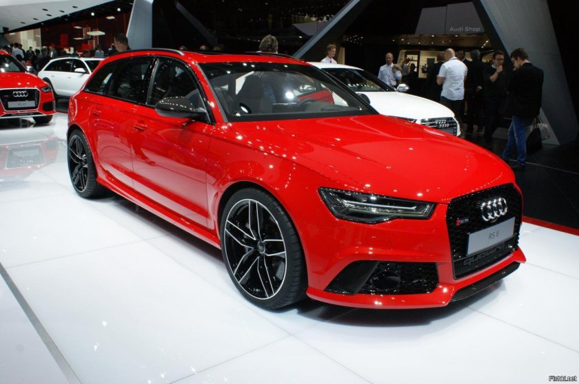 Ауди rs6 2015