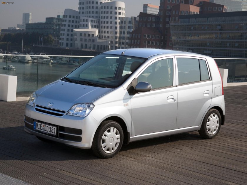 Дайхатсу Куоре 2003