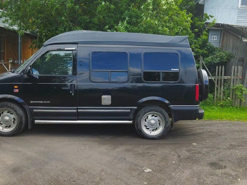 Chevrolet astro