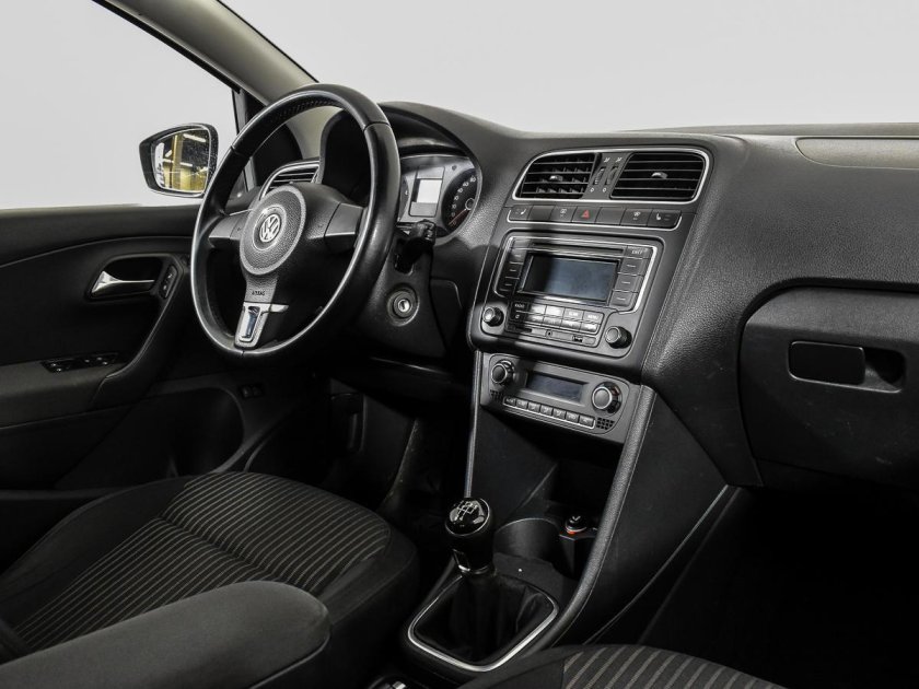 Volkswagen Polo 5 поколение