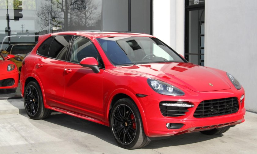 Porsche Cayenne GTS 2014