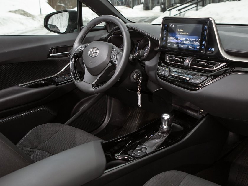 Toyota Chr 2017 салон