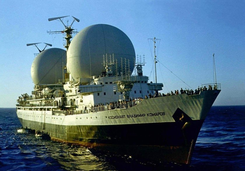 НИС космонавт Владимир комаров