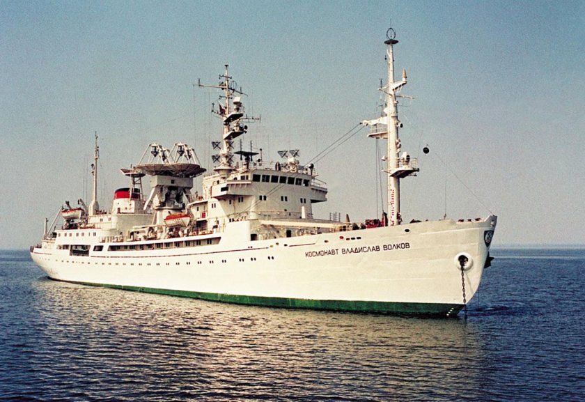 Научно исследовательское судно Юрий Гагарин