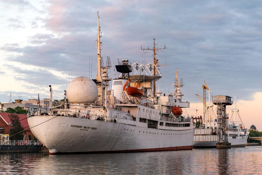 Космонавт Виктор Пацаев судно