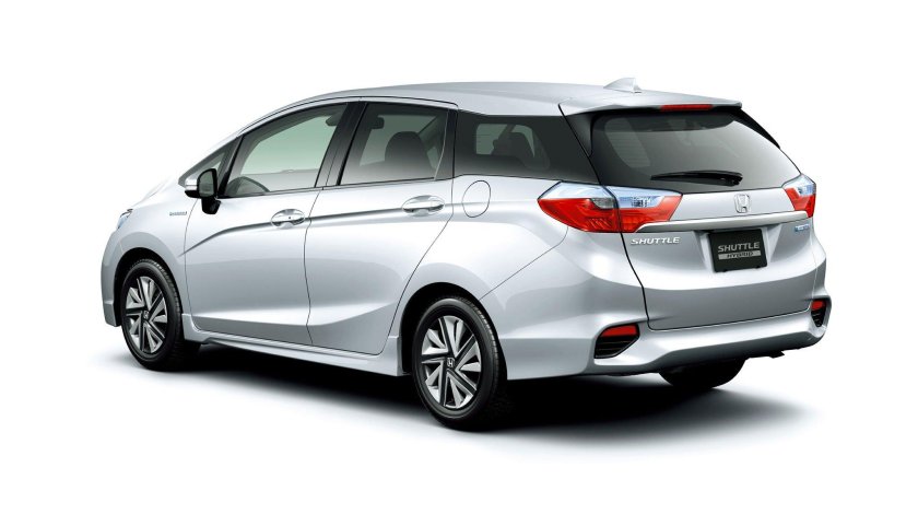 Хонда фит шаттл гибрид 2015