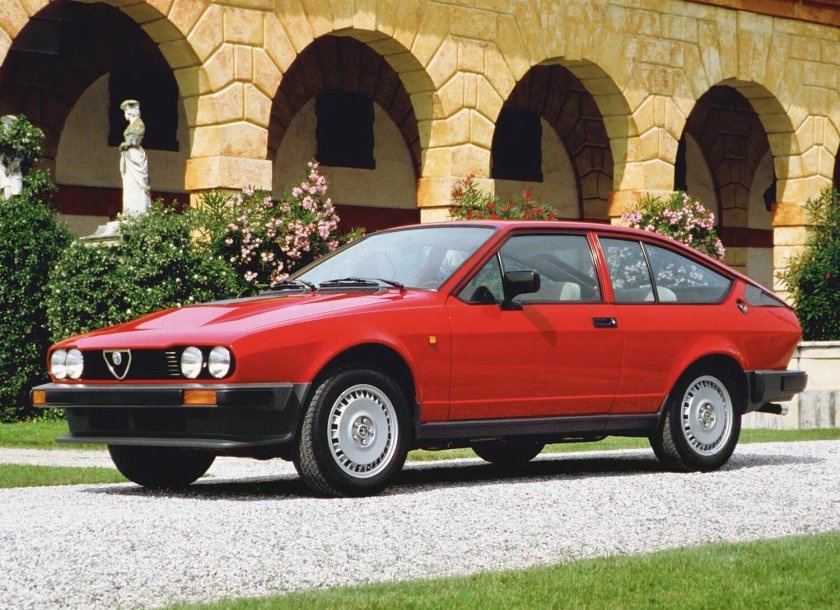 Alfa Romeo gtv6