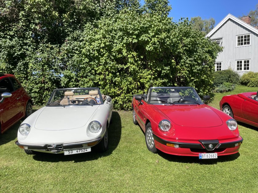 Альфа Ромео Спайдер 1992